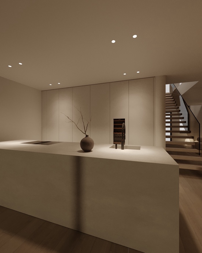 Open kitchen with view to the staircase